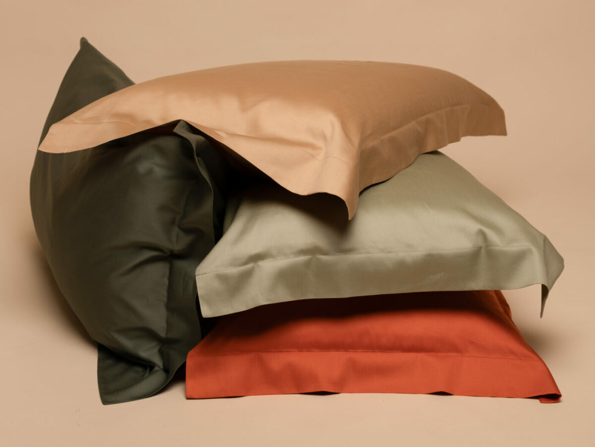 Home Passion 60503 – Set Di 4 Lenzuola In Cotone 57 Fili, Colore Anice, Matrimoniale 240x300 Cm